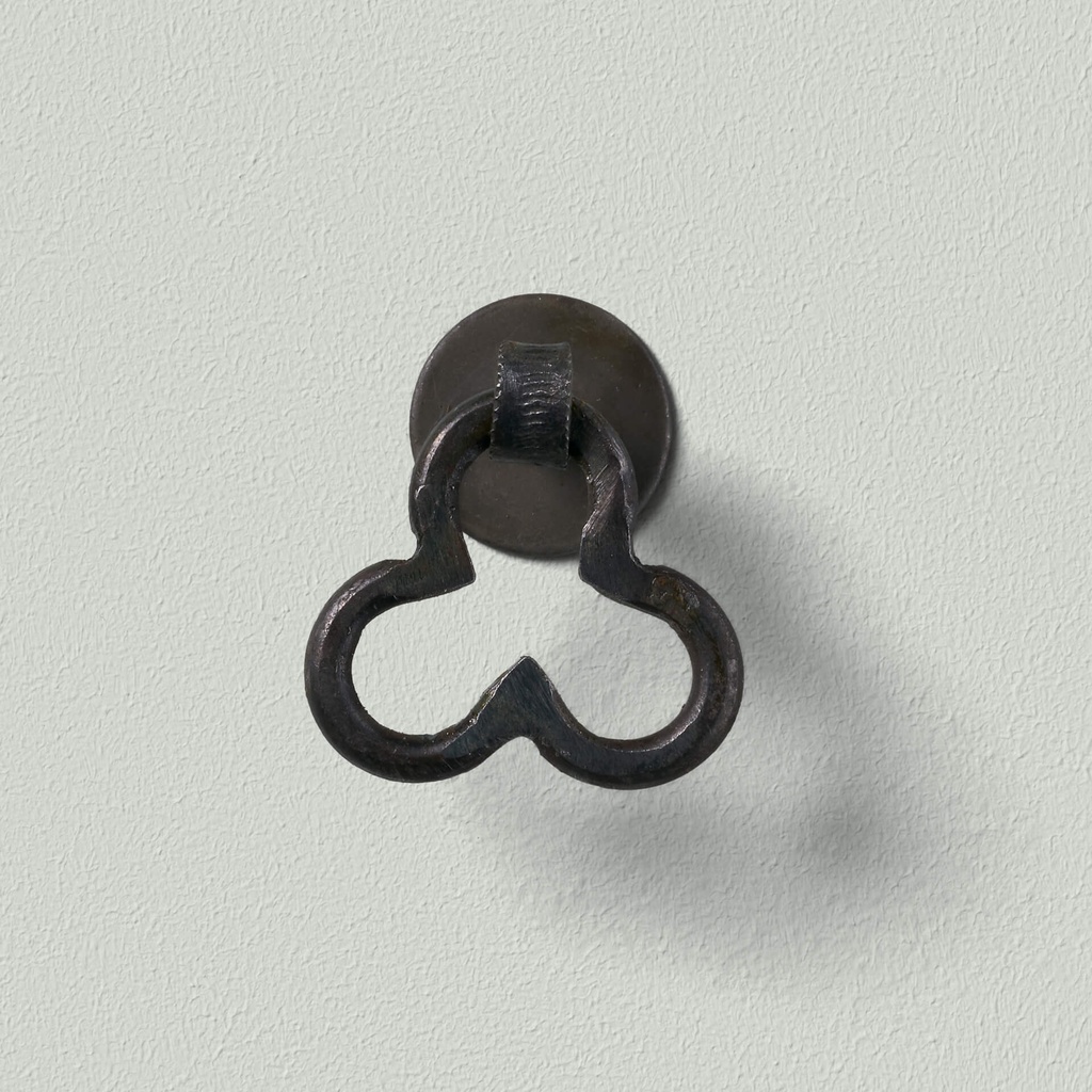 PETIT TREFLE Emery & Cie Ironmongery CielBelge